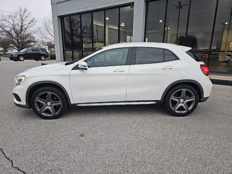 White 2016 Mercedes-Benz GLA 250 for sale in Fishers, IN