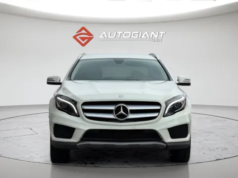 More photos of 2016 Mercedes-Benz GLA 250 at AutoGiant USA Fishers, IN