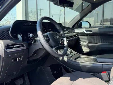 Photos of 2025 Hyundai Palisade Calligraphy Night Edition for sale in Fishers, IN at AutoGiant USA Fishers