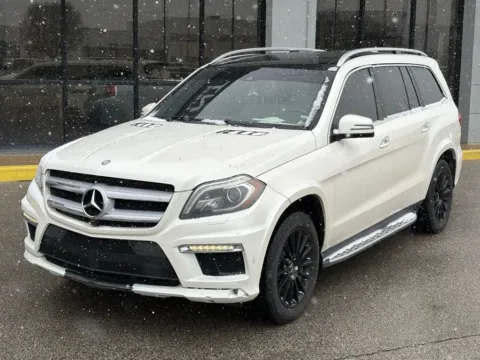 White 2014 Mercedes-Benz GL-Class GL 550 for sale in Fishers, IN