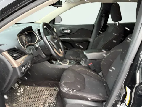 Photos of 2016 Jeep Cherokee Latitude for sale in Fishers, IN at AutoGiant USA Fishers