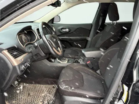 Photos of 2016 Jeep Cherokee Latitude for sale in Fishers, IN at AutoGiant USA Fishers