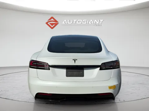 More photos of 2023 Tesla Model S Standard Range at AutoGiant USA Fishers, IN