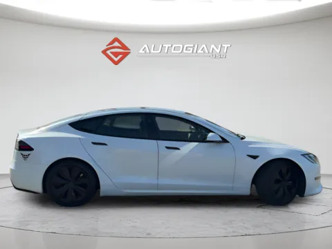 More photos of 2023 Tesla Model S Standard Range at AutoGiant USA Fishers, IN