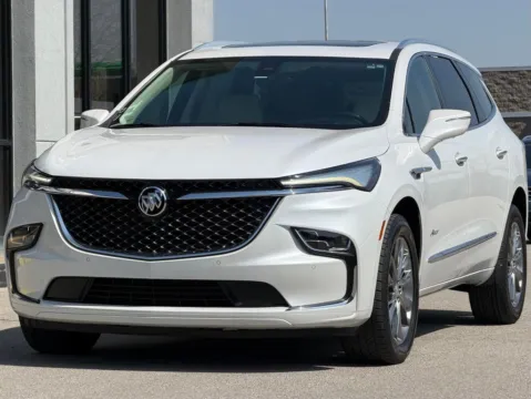More photos of 2022 Buick Enclave Avenir at AutoGiant USA Fishers, IN