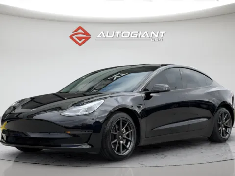 More photos of 2023 Tesla Model 3 at AutoGiant USA Fishers, IN