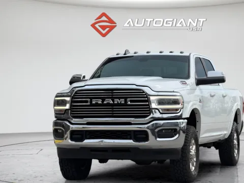More photos of 2022 Ram 2500 Laramie at AutoGiant USA Fishers, IN