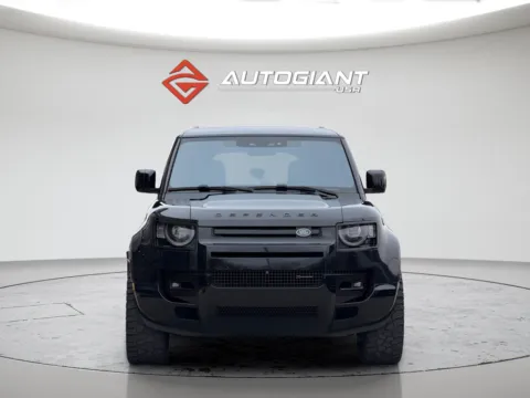 Another view of 2022 Land Rover Defender 110 X-Dynamic SE for sale in Fishers, IN at AutoGiant USA Fishers