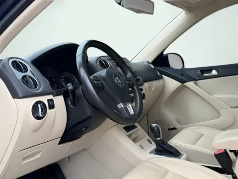 Photos of 2016 Volkswagen Tiguan R-Line for sale in Fishers, IN at AutoGiant USA Fishers