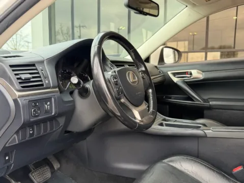 Photos of 2016 Lexus CT 200h for sale in Fishers, IN at AutoGiant USA Fishers