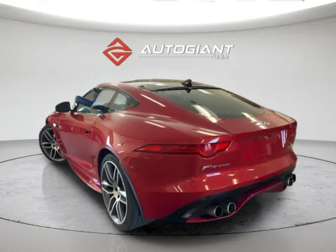 More photos of 2016 Jaguar F-TYPE R at AutoGiant USA Fishers, IN