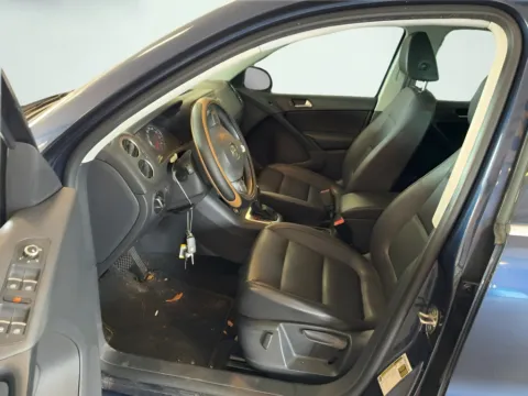 Photos of 2014 Volkswagen Tiguan SE for sale in Fishers, IN at AutoGiant USA Fishers