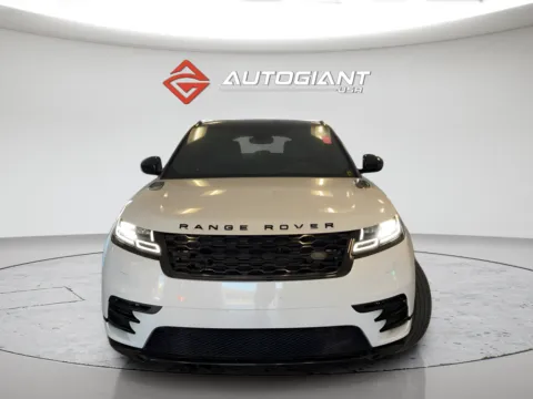 More photos of 2019 Land Rover Range Rover Velar SE R-Dynamic at AutoGiant USA Fishers, IN