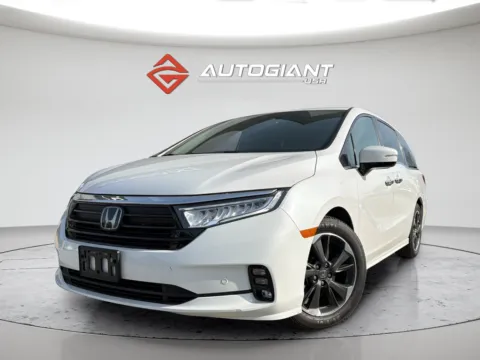White 2023 Honda Odyssey Elite for sale in Fishers, IN