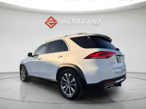 More photos of 2021 Mercedes-Benz GLE 350 at AutoGiant USA Fishers, IN