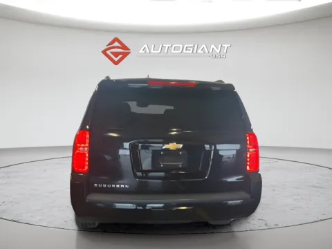 More photos of 2019 Chevrolet Suburban LT at AutoGiant USA Fishers, IN