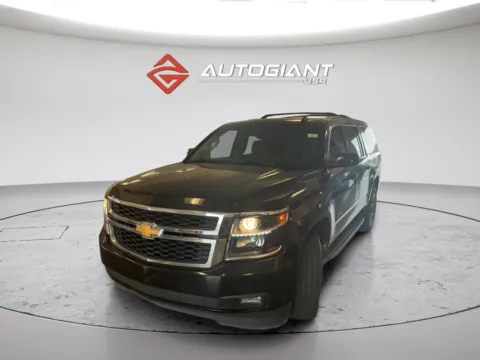 Black 2019 Chevrolet Suburban LT for sale in Fishers, IN