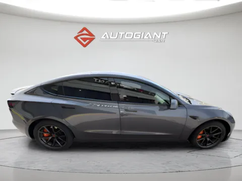 More photos of 2021 Tesla Model 3 Standard Range Plus at AutoGiant USA Fishers, IN