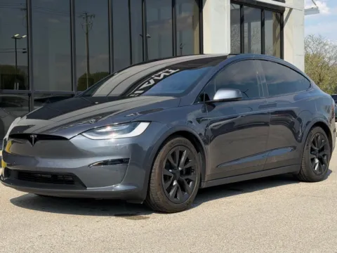 More photos of 2022 Tesla Model X at AutoGiant USA Fishers, IN