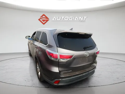 Another view of 2014 Toyota Highlander Limited for sale in Fishers, IN at AutoGiant USA Fishers