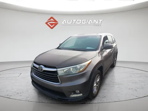 Gray 2014 Toyota Highlander Limited for sale in Fishers, IN