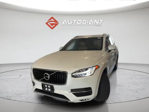 White 2018 Volvo XC90 T6 Momentum for sale in Fishers, IN