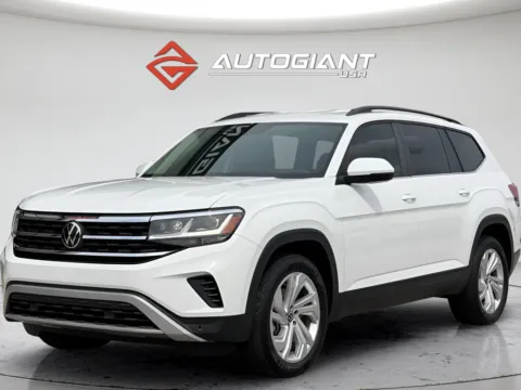 More photos of 2023 Volkswagen Atlas 3.6L V6 SE w/Technology at AutoGiant USA Fishers, IN