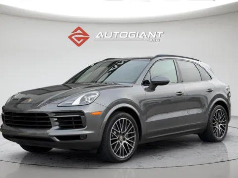 More photos of 2019 Porsche Cayenne S at AutoGiant USA Fishers, IN