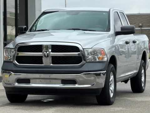 More photos of 2017 Ram 1500 Tradesman at AutoGiant USA Fishers, IN