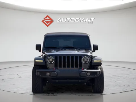 More photos of 2018 Jeep Wrangler Unlimited Rubicon at AutoGiant USA Fishers, IN