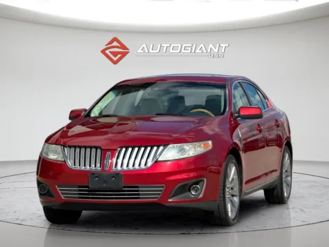 More photos of 2010 Lincoln MKS at AutoGiant USA Fishers, IN