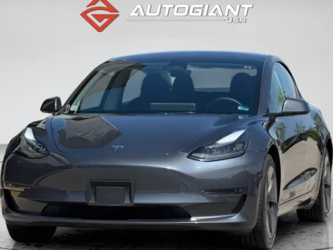 More photos of 2023 Tesla Model 3 at AutoGiant USA Fishers, IN