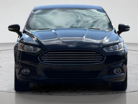 Another view of 2014 Ford Fusion SE for sale in Fishers, IN at AutoGiant USA Fishers