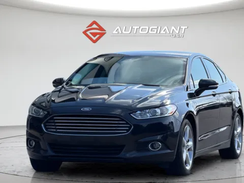 More photos of 2014 Ford Fusion SE at AutoGiant USA Fishers, IN