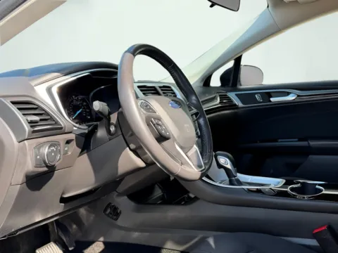 Photos of 2014 Ford Fusion SE for sale in Fishers, IN at AutoGiant USA Fishers