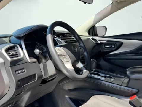 Photos of 2015 Nissan Murano S for sale in Fishers, IN at AutoGiant USA Fishers