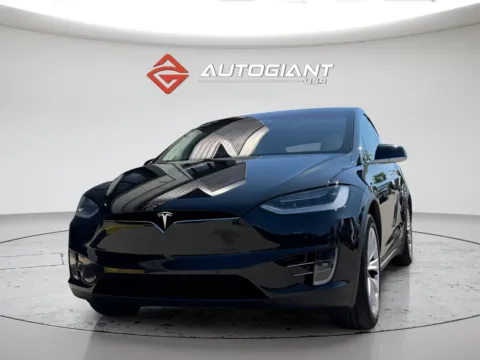 More photos of 2018 Tesla Model X P100D at AutoGiant USA Fishers, IN