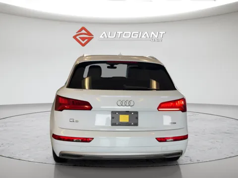 More photos of 2019 Audi Q5 2.0T Premium at AutoGiant USA Fishers, IN