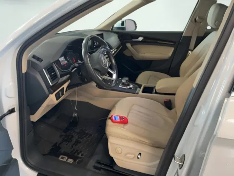 Photos of 2019 Audi Q5 2.0T Premium for sale in Fishers, IN at AutoGiant USA Fishers