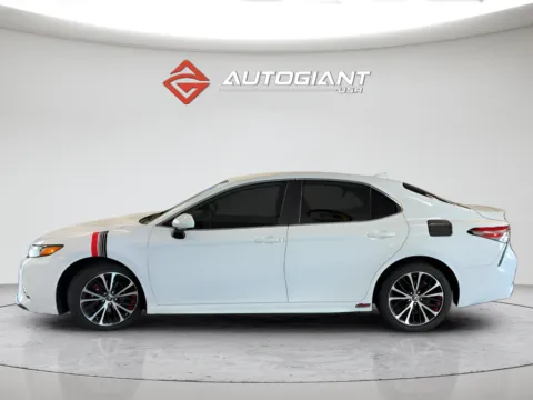 More photos of 2019 Toyota Camry SE at AutoGiant USA Fishers, IN