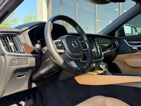 Photos of 2018 Volvo S90 T5 Momentum for sale in Fishers, IN at AutoGiant USA Fishers