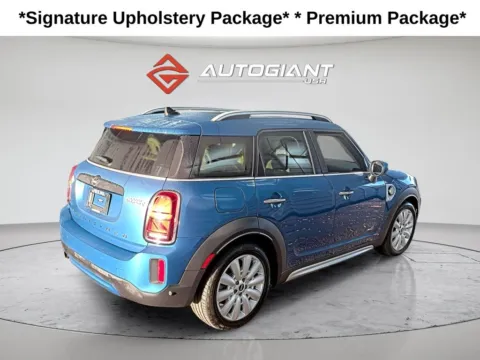 More photos of 2021 MINI Cooper Countryman Signature at AutoGiant USA Fishers, IN