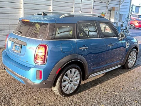 More photos of 2021 MINI Cooper Countryman Signature at AutoGiant USA Fishers, IN