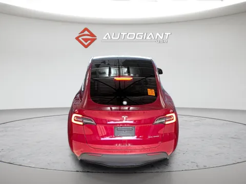 More photos of 2023 Tesla Model Y Long Range at AutoGiant USA Fishers, IN