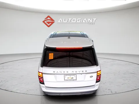 More photos of 2020 Land Rover Range Rover at AutoGiant USA Fishers, IN