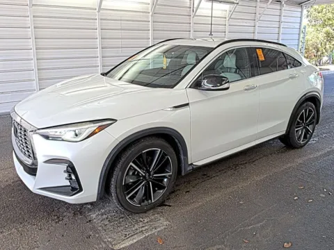 White 2022 INFINITI QX55 LUXE for sale in Fishers, IN