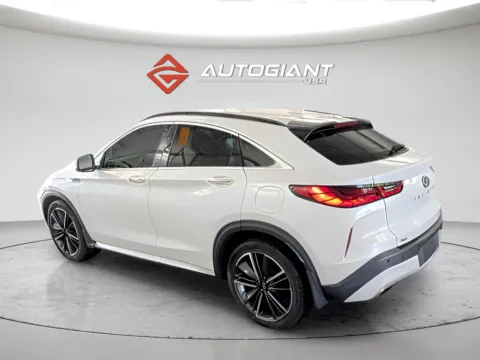 Another view of 2022 INFINITI QX55 LUXE for sale in Fishers, IN at AutoGiant USA Fishers