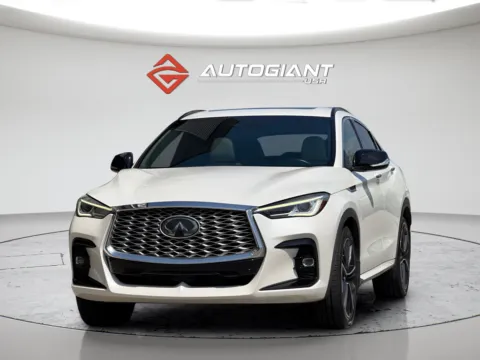 More photos of 2022 INFINITI QX55 LUXE at AutoGiant USA Fishers, IN