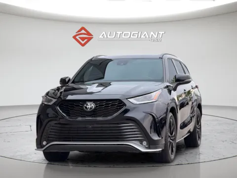 More photos of 2023 Toyota Highlander XSE at AutoGiant USA Fishers, IN