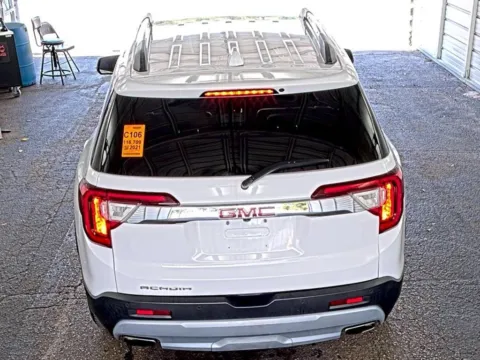 More photos of 2021 GMC Acadia SLT at AutoGiant USA Fishers, IN